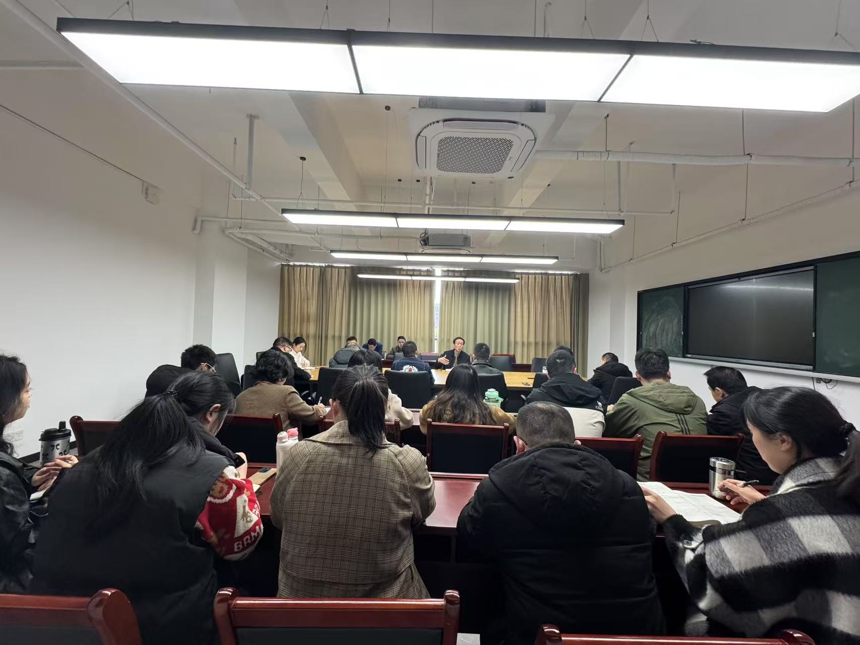 春启新程，共绘蓝图——工学院召开3月教职工大会