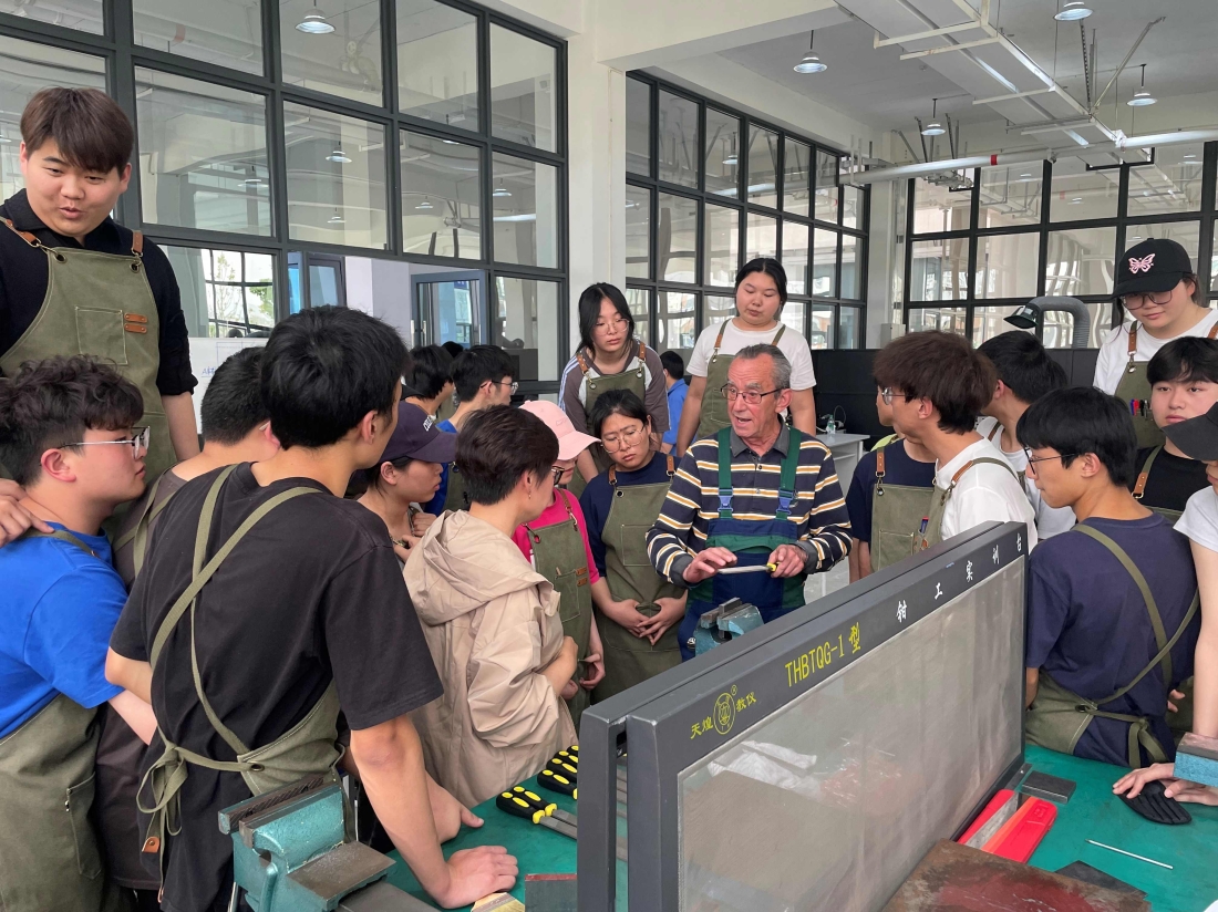 中德匠心对话｜双元课堂授真知 理实融合育匠才