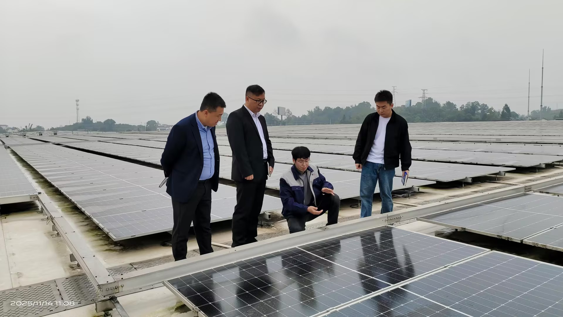 深化产教融合共育专业人才智能制造学院赴武骏重庆光能有限公司调研