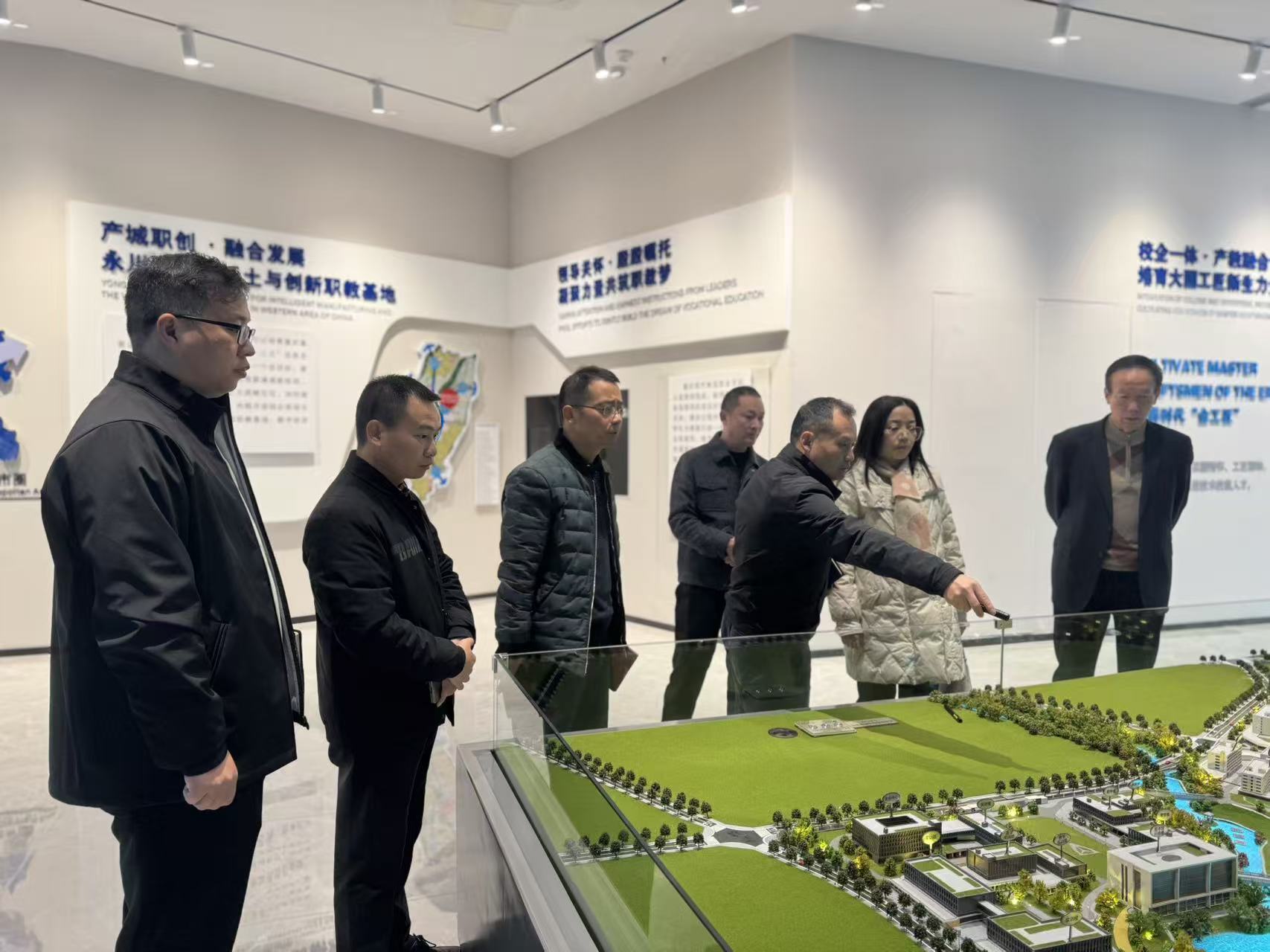 017e8edc1ee533df2fdcbcabbb1af2d4