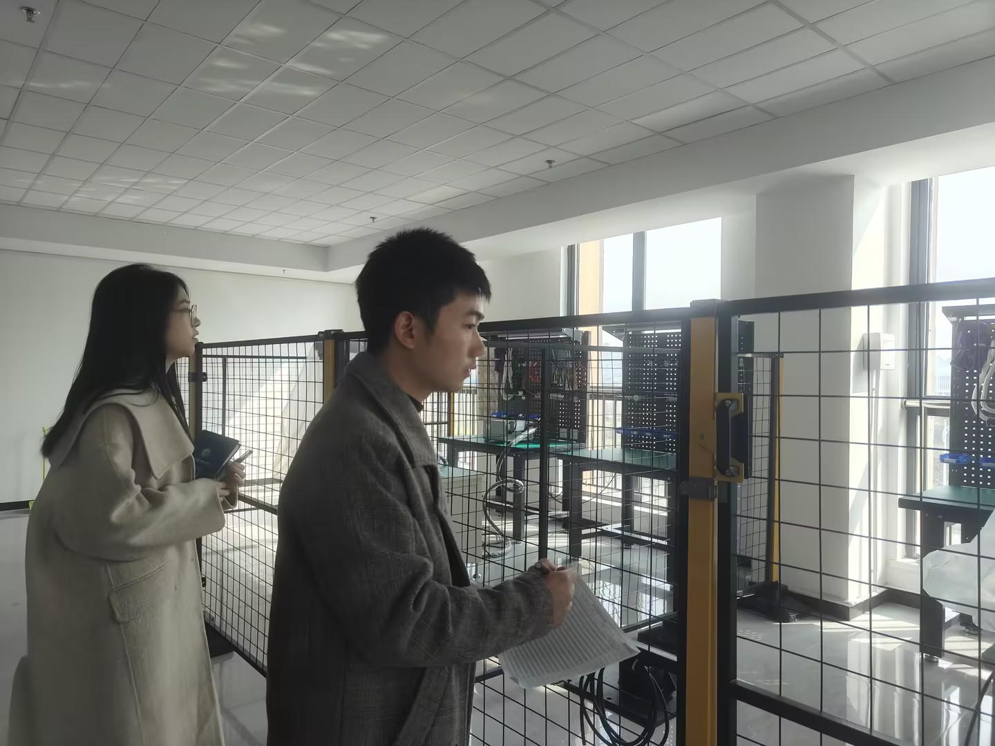 8d74d1db226d5eeb66d443cbd1d951af_compress(1)