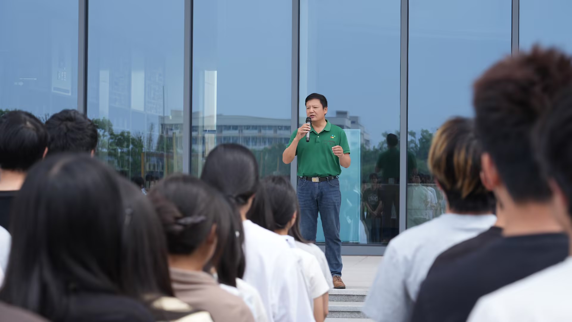 以练筑防 安全同行｜重庆现代制造职业学院开展防灾减灾应急疏散演练